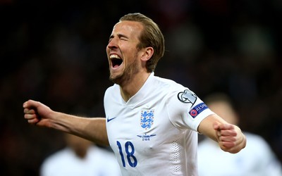 乐鱼电竞动态-于帕梅卡诺又当选全场最佳