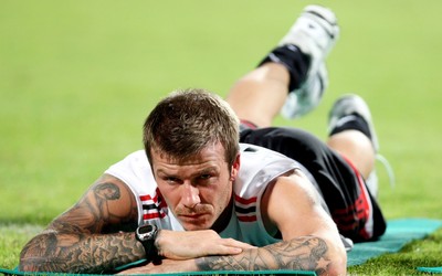 乐鱼电竞评论-吉尔罗尔德人球分过生吃后卫